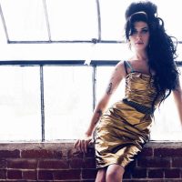 Maoleskine no Jornal A Crítica: O que Amy Winehouse deixou como referências na moda?